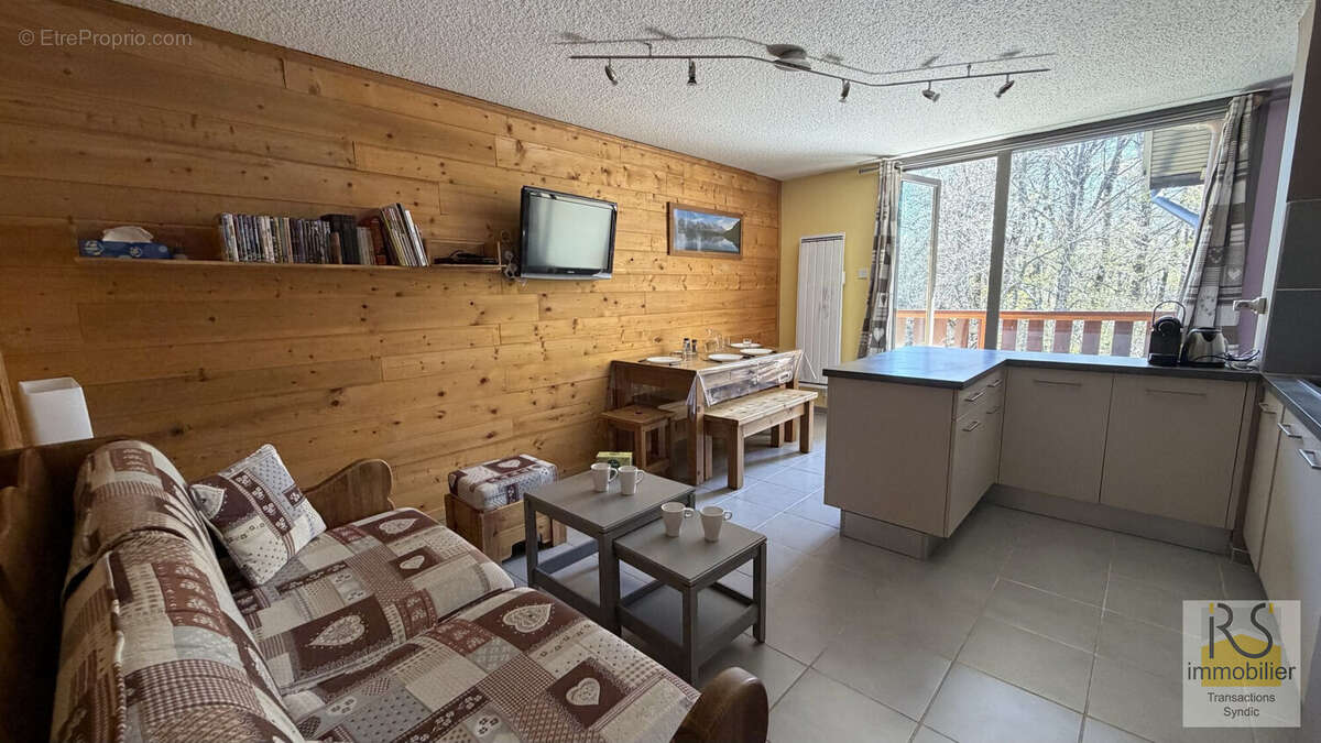 Appartement à ARACHES-LA-FRASSE