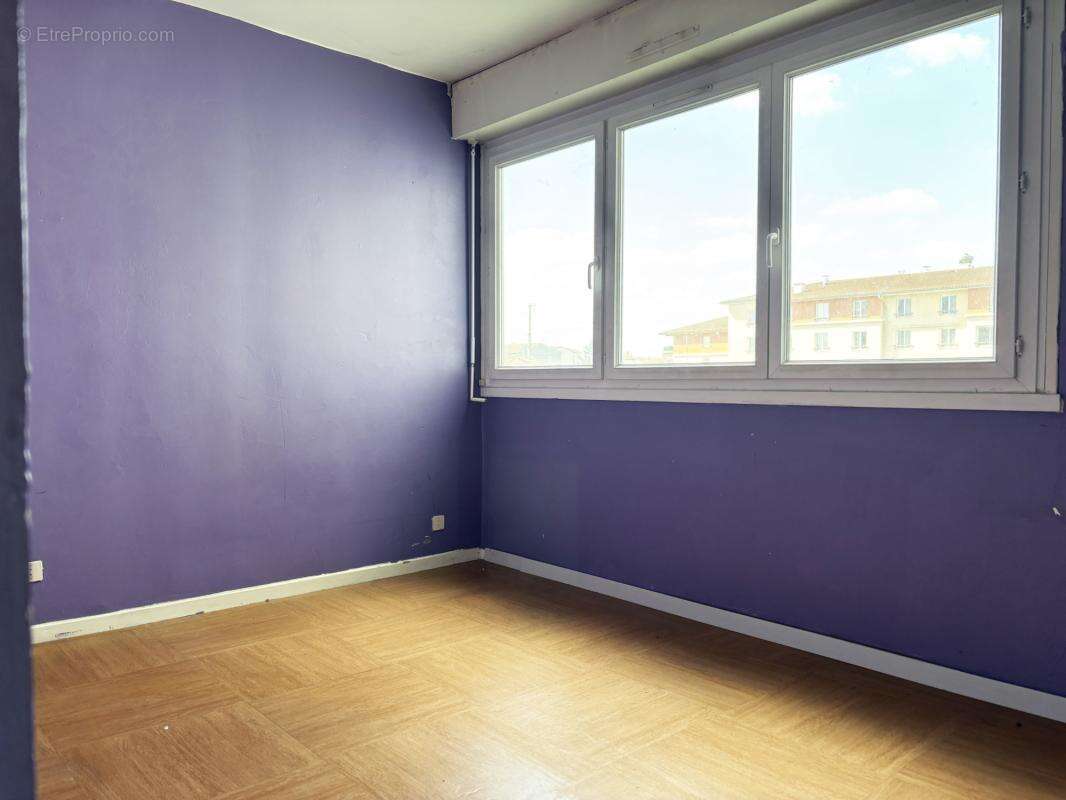 Appartement à SAINT-FONS