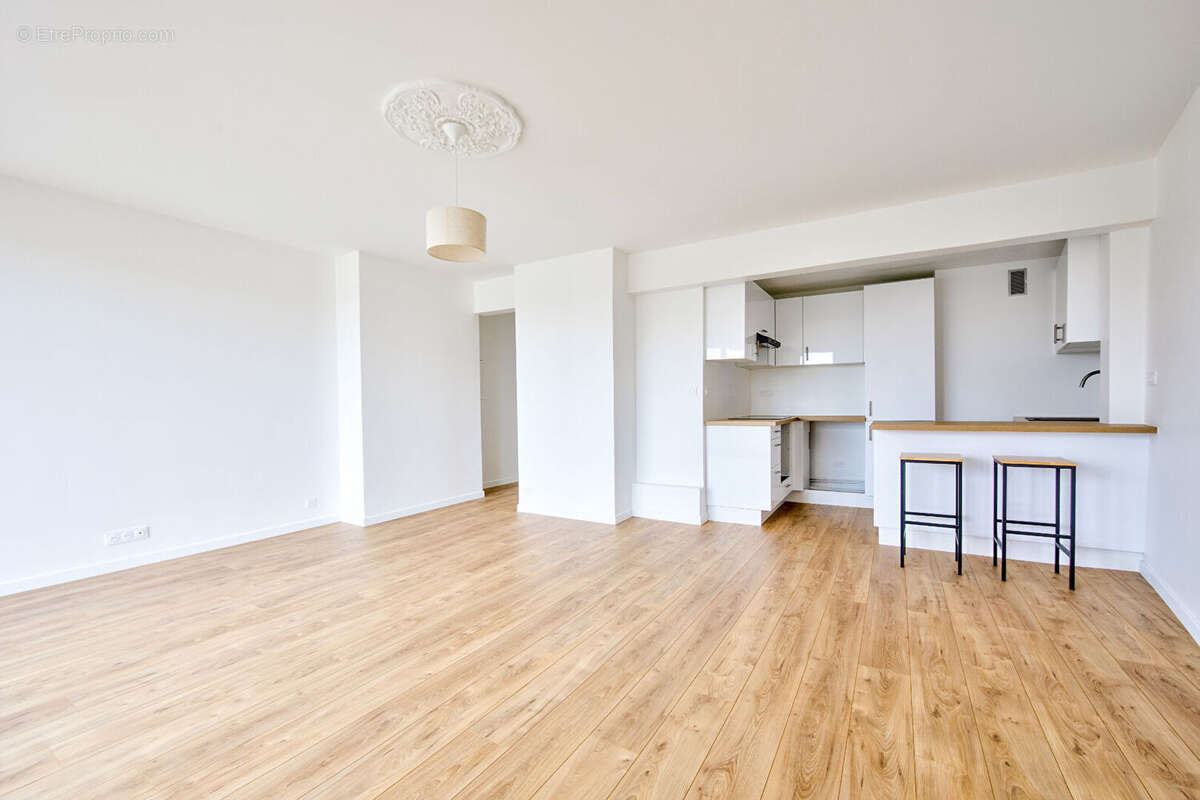 Appartement à SAINT-MAURICE