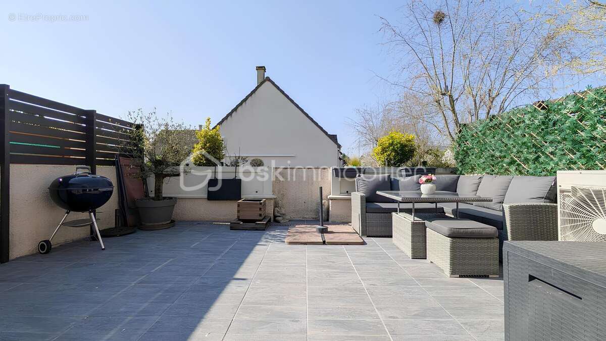 Appartement à EPINAY-SUR-ORGE