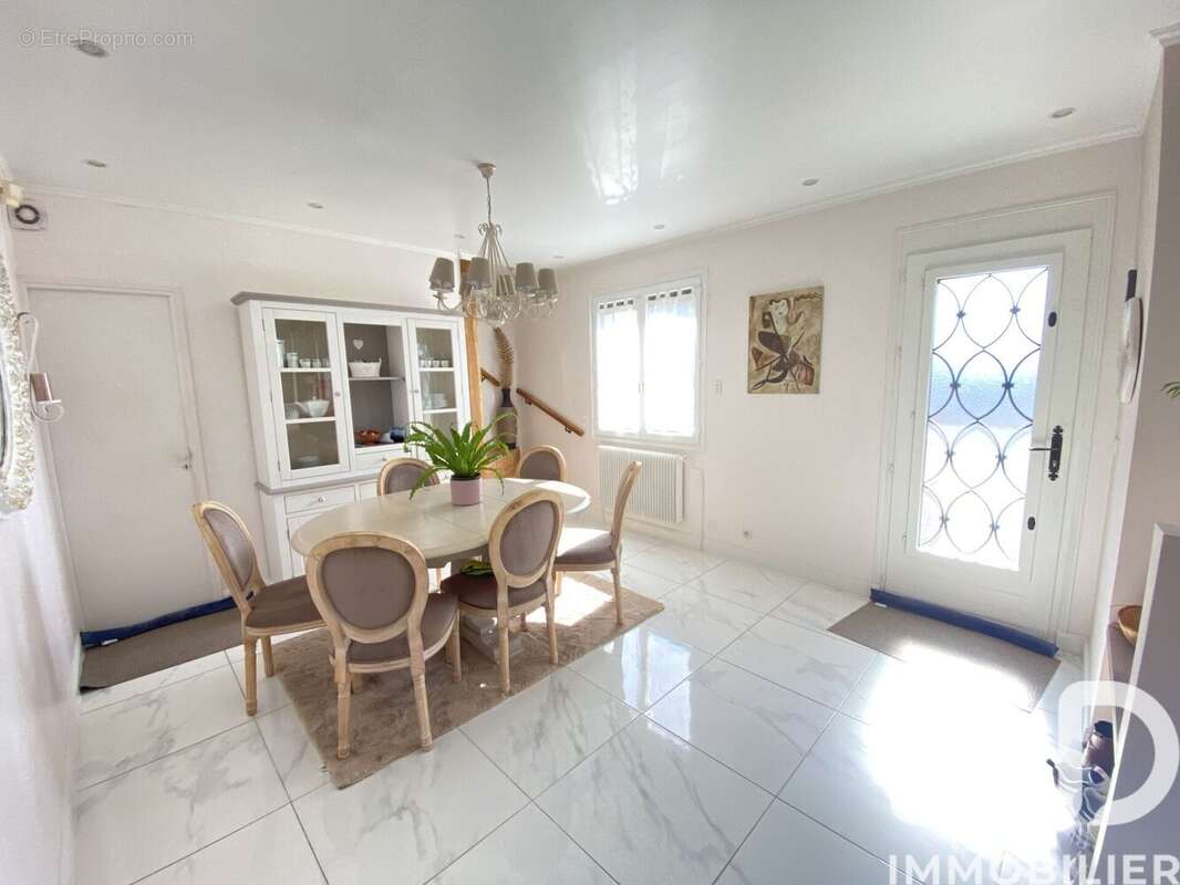 Photo 5 - Maison à MITRY-MORY