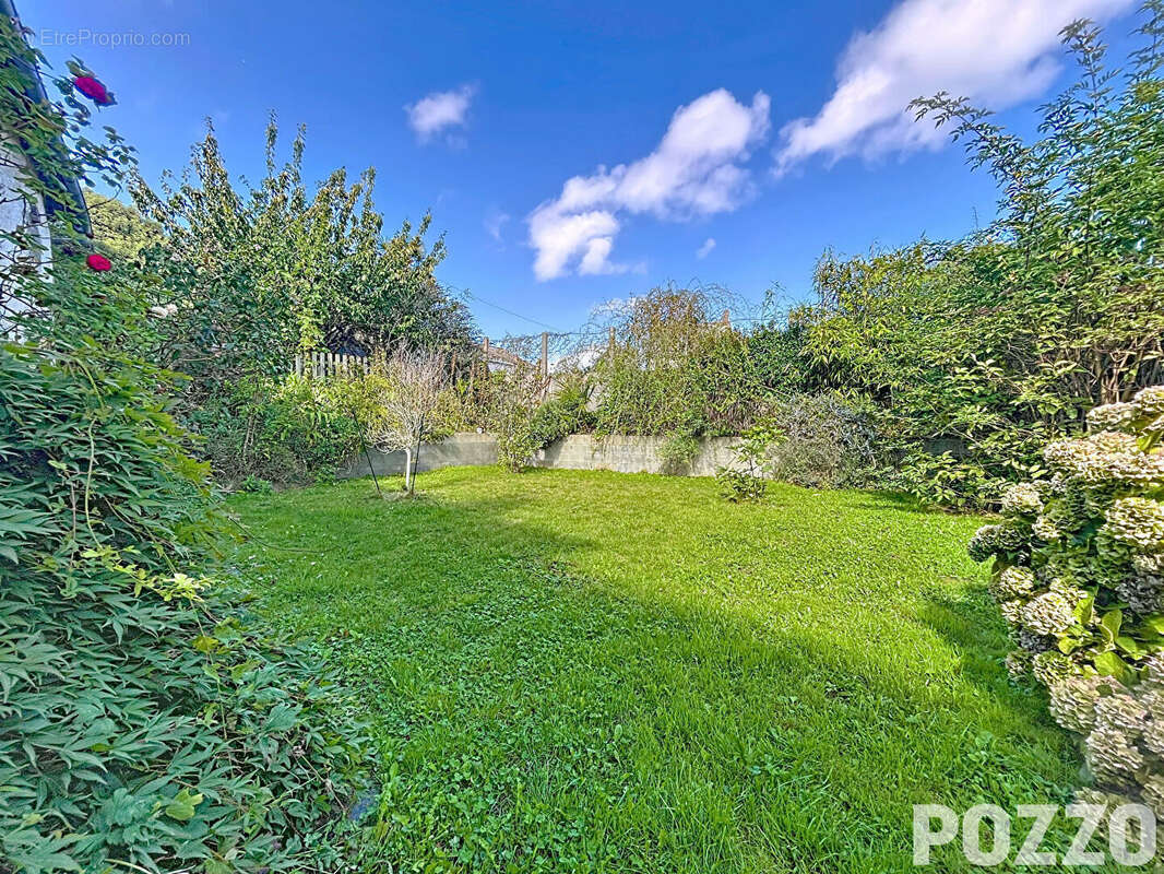 Maison Longueville 5 pièce(s) sur 382m² de terrain. - photo 13