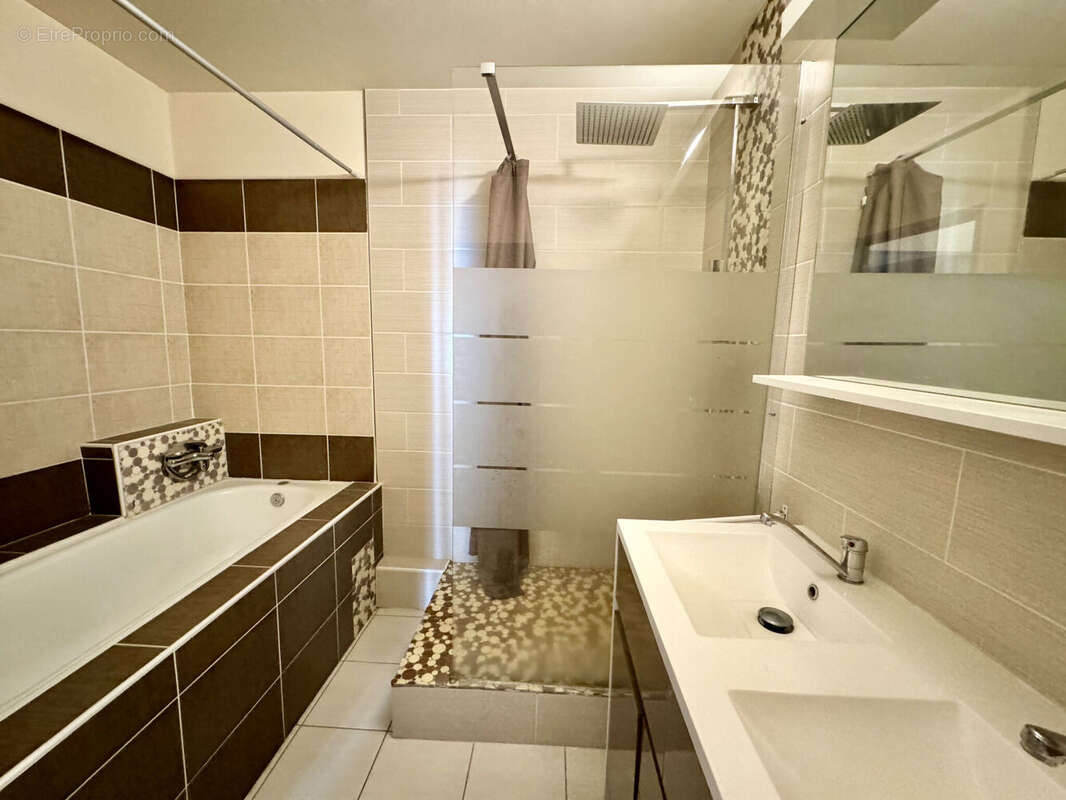 Photo 2 - Appartement à CLERMONT-FERRAND