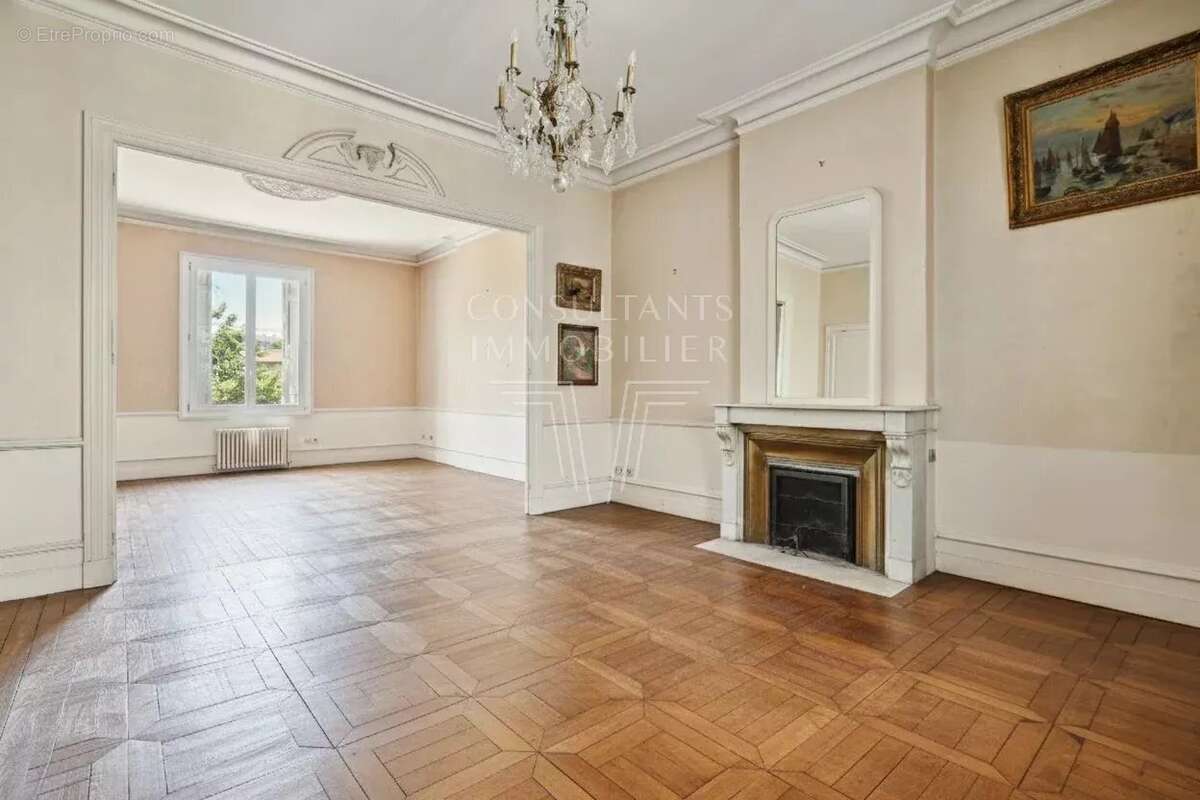 Maison à BORDEAUX