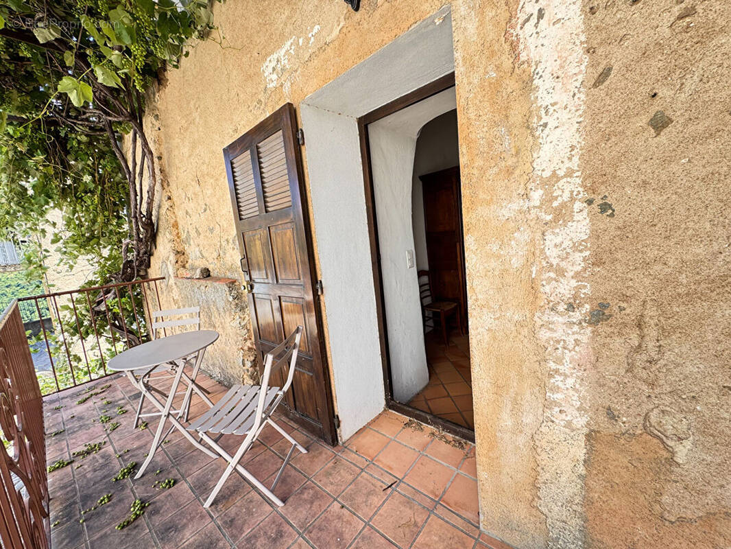 Appartement à SPELONCATO