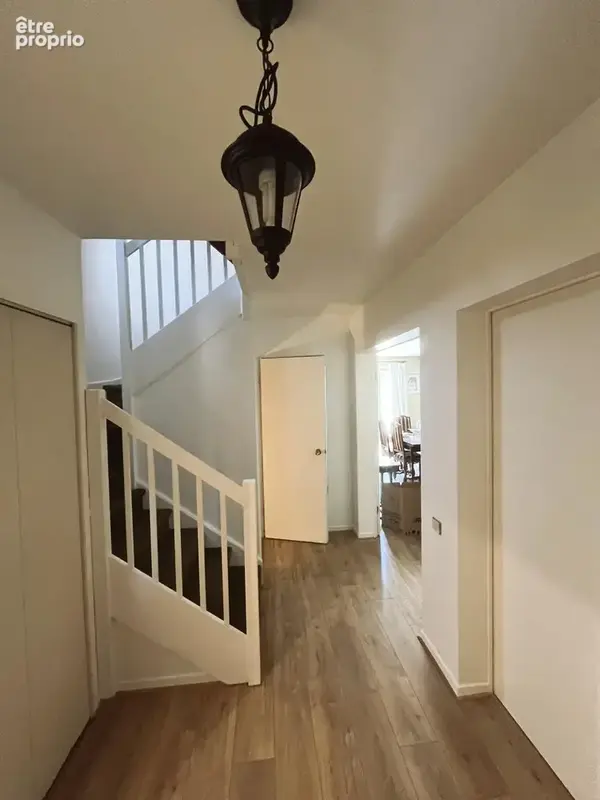 Maison 6 pièces 117 m² à vendre à Les Clayes-Sous-Bois (78340) - photo 3