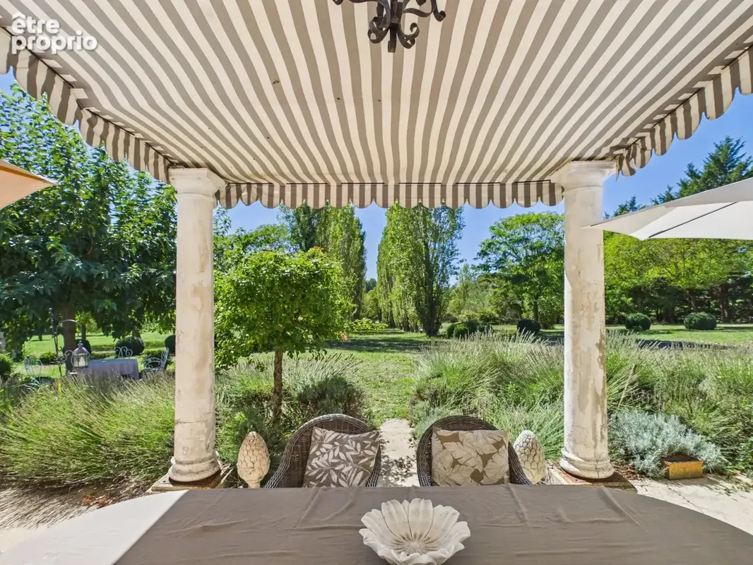 Propriété à la campagne avec piscine et 4,2 hectares de terrain - photo 16