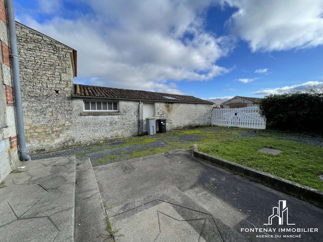 Maison à SAINT-PIERRE-LE-VIEUX