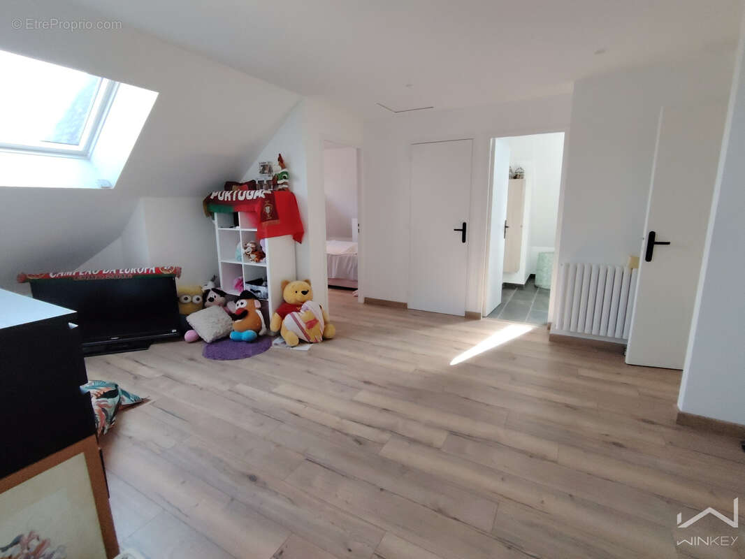 Maison à SAINT-ERBLON