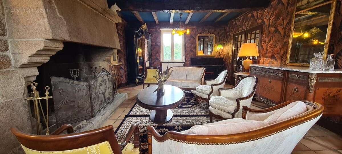 Maison à LANDIVISIAU