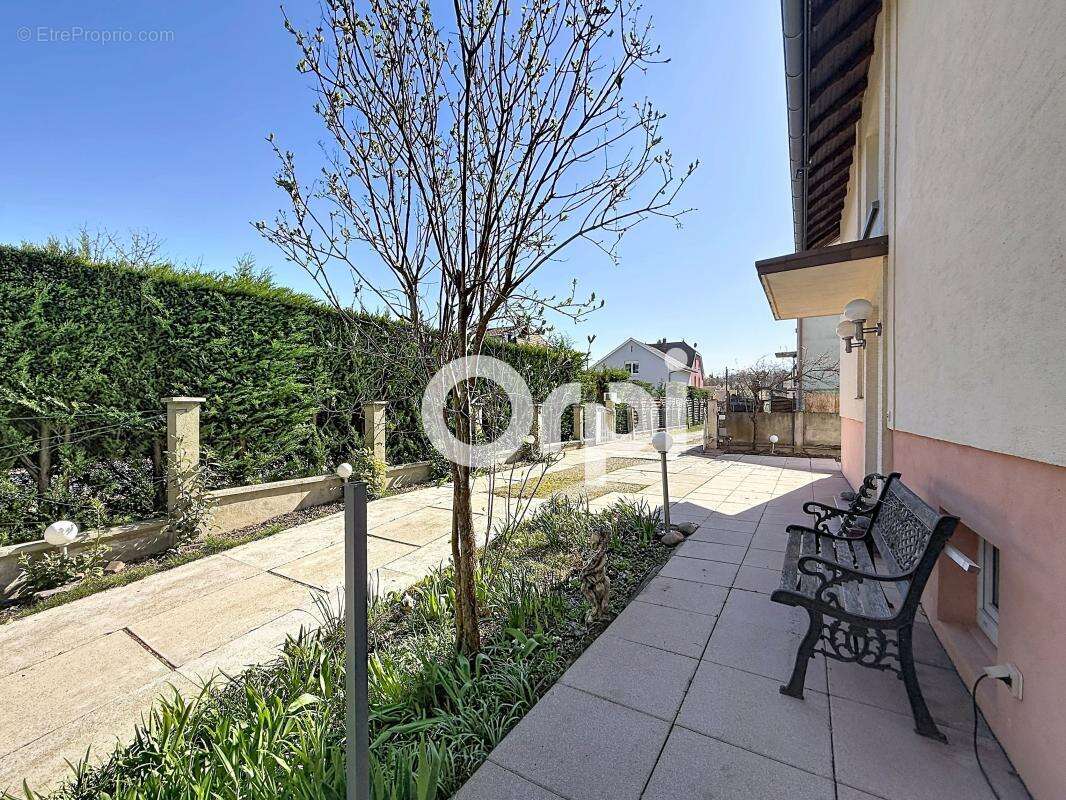 A vendre: Maison individuelle avec jardin – Quartier résidentiel calme à Riedisheim - photo 32