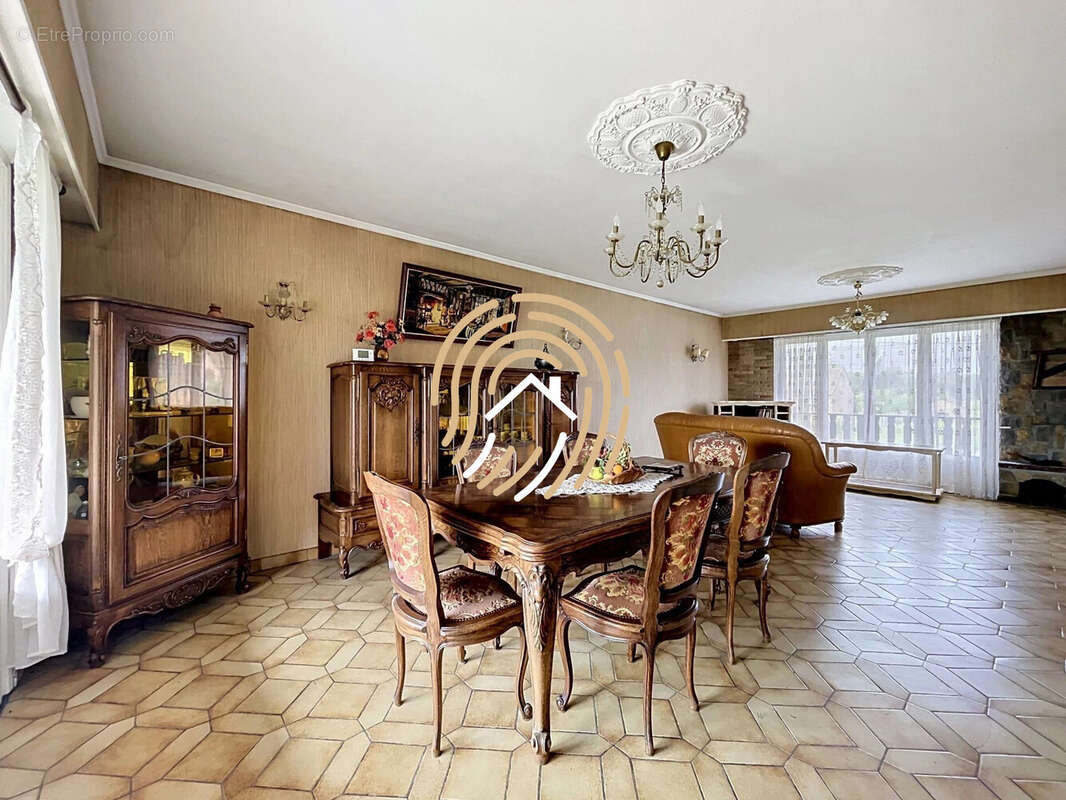 Maison 157 m² à Raimbeaucourt  - photo 4
