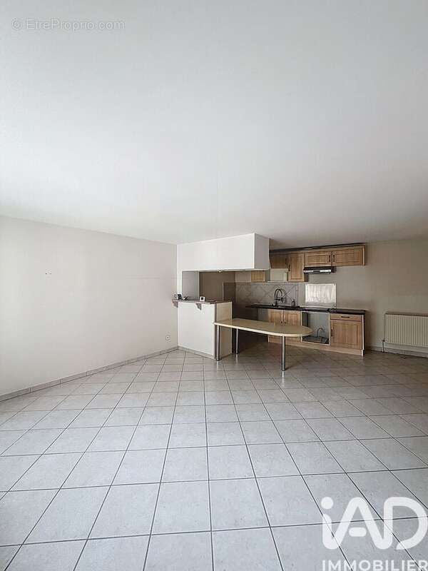 Photo 2 - Maison à TRILBARDOU