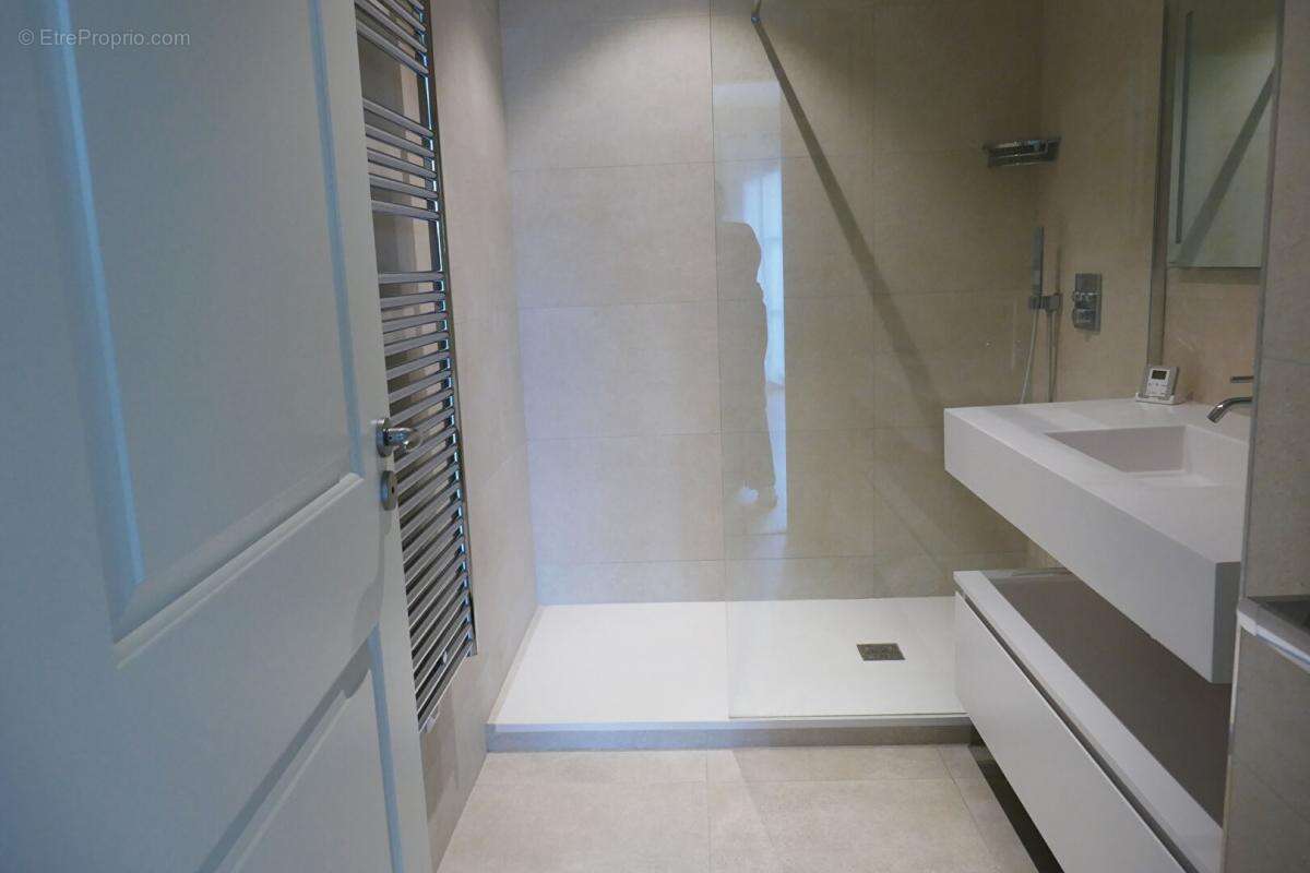 Maison à LE BOUSCAT