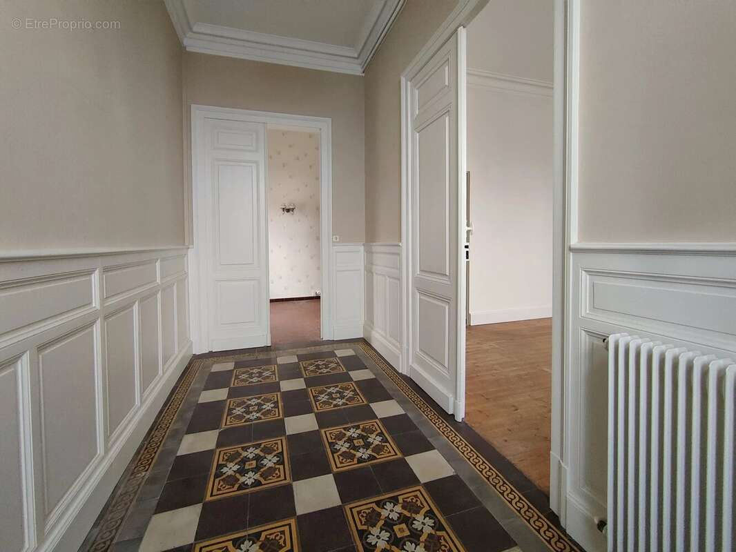 Maison à CASTRES-GIRONDE