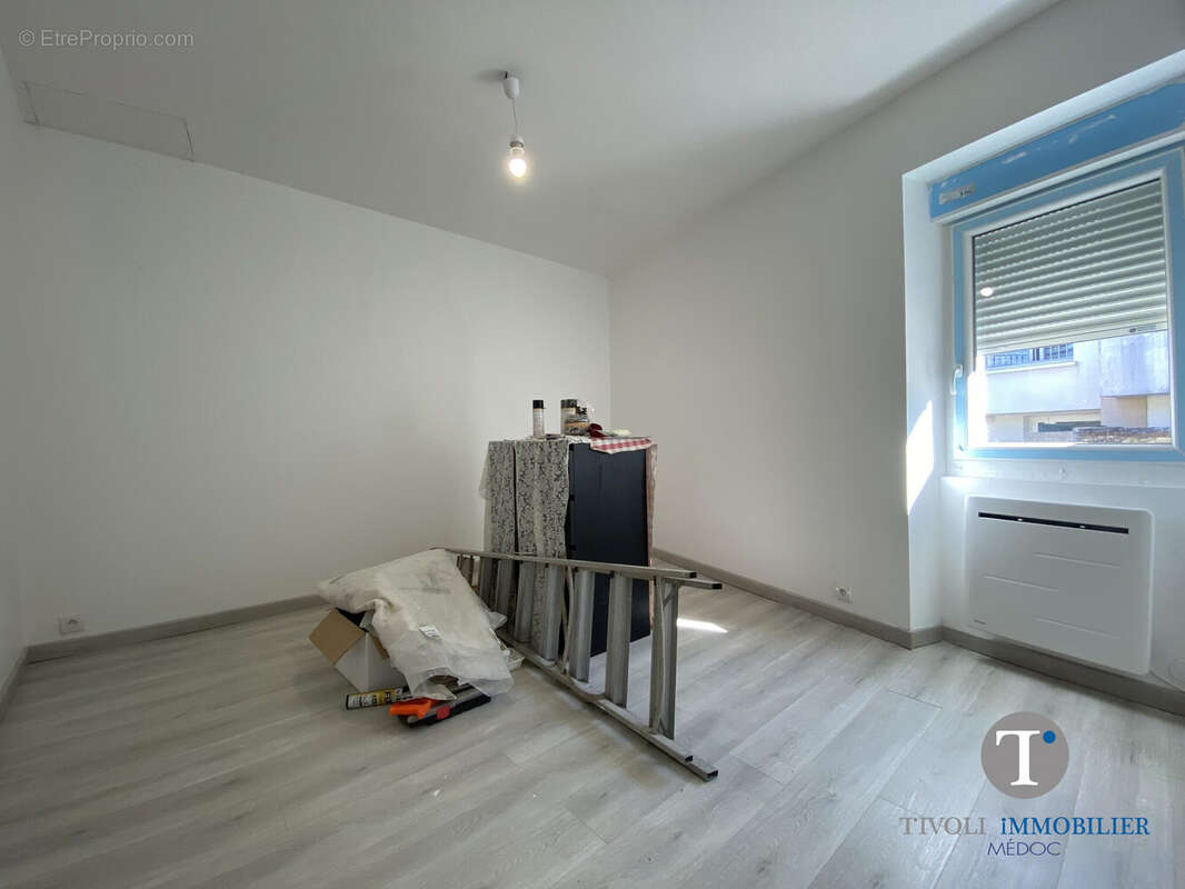 Chambre - Maison à LESPARRE-MEDOC