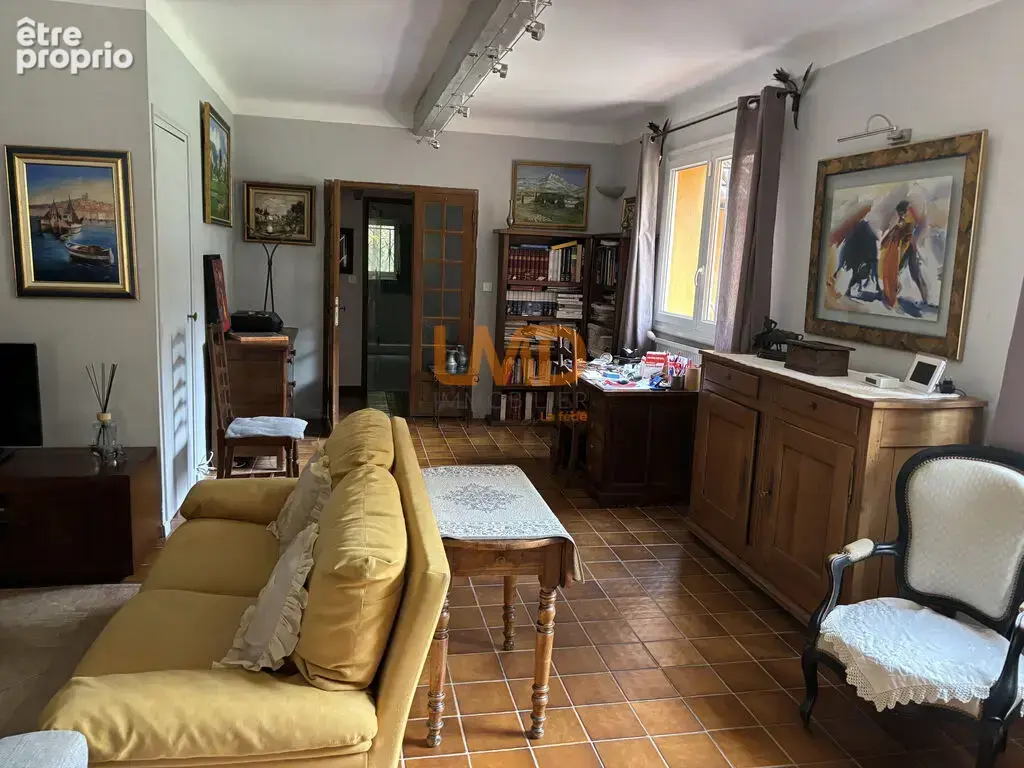 villa individuelle 240m2 Saint Marc Jaumegarde avec piscine - photo 12