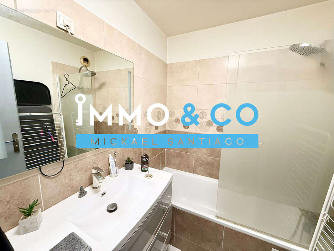 Appartement à PORTES-LES-VALENCE