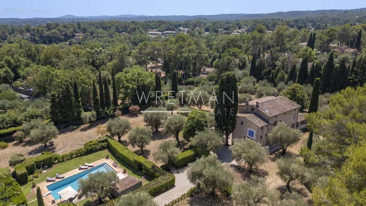 Authentique bastide provençale -Roquefort-les-Pins - photo 2