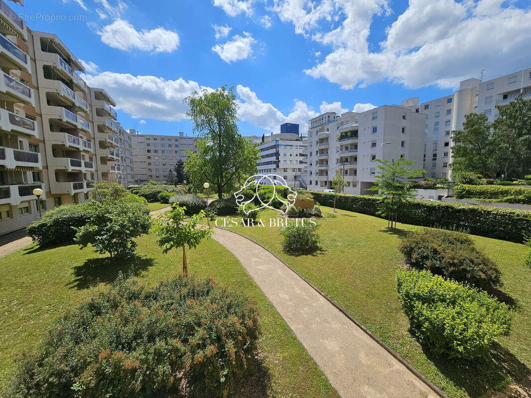 Appartement à LYON-6E