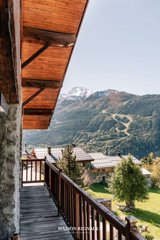 Maison à MONTVALEZAN