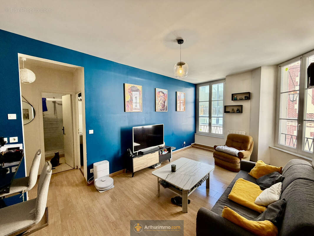 Appartement à COULOMMIERS