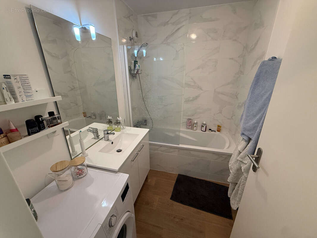 Appartement à LIFFRE