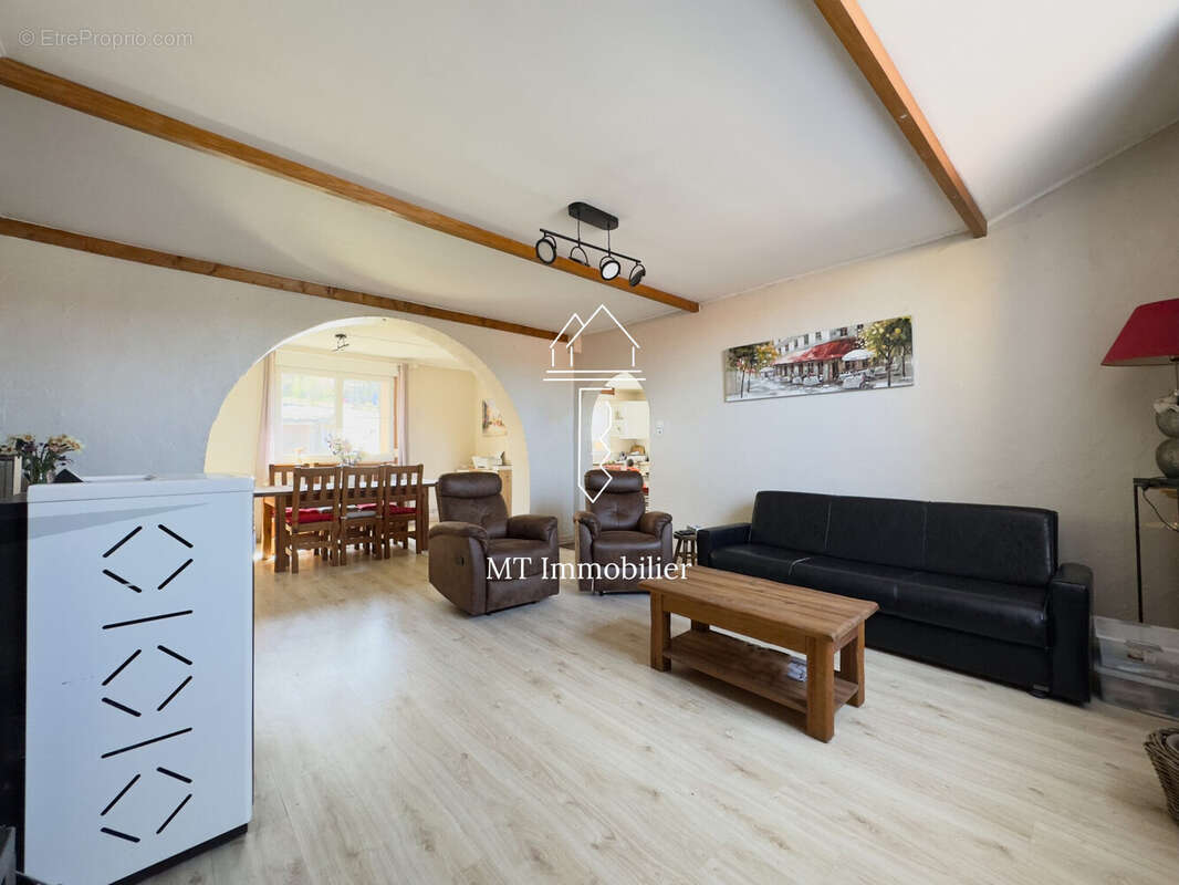 Maison à LOISON-SUR-CREQUOISE