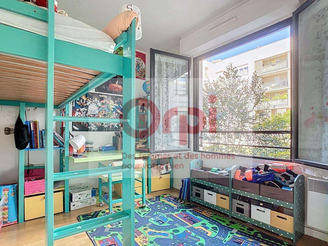Appartement à ISSY-LES-MOULINEAUX