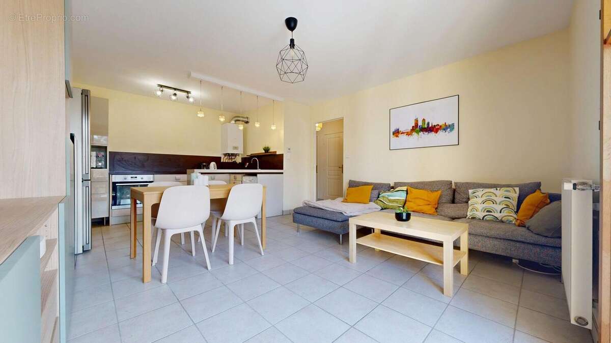 Appartement à TASSIN-LA-DEMI-LUNE