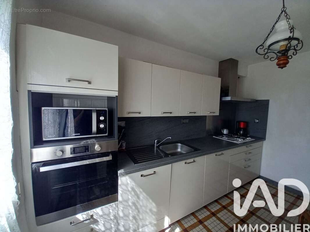 Maison 93 m² à Saint-Ouen-De-Mimbre  - photo 5