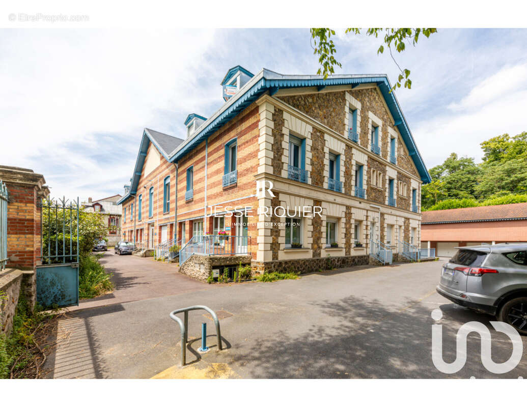 Photo 3 - Appartement à CONFLANS-SAINTE-HONORINE
