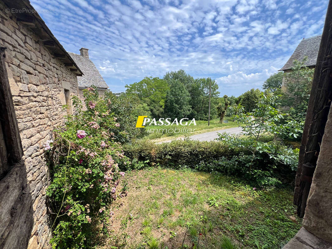 A VENDRE - Maison d'habitation avec dépendances - PALMAS D'AVEYRON - photo 18