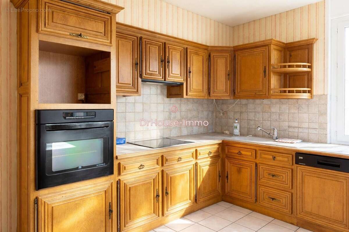 Maison 120 m² à Gouville-Sur-Mer  - photo 8