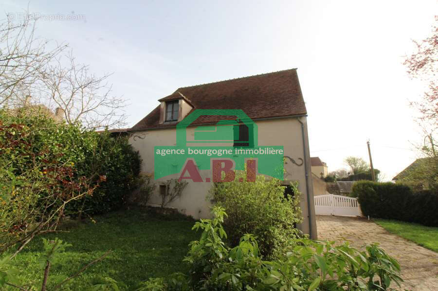 Maison à CORBIGNY