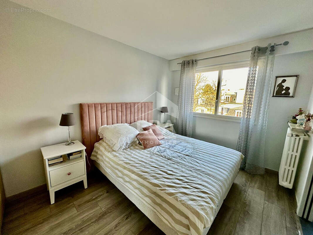 Appartement à LE VESINET