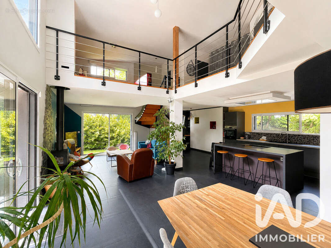Maison 166 m² à Clohars-Fouesnant  - photo 2