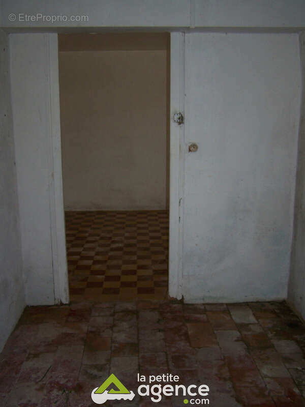 Maison à EPINEUIL-LE-FLEURIEL