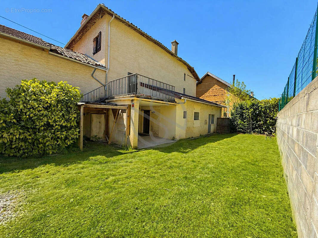 Maison à SAINT-HILAIRE-DE-LA-COTE