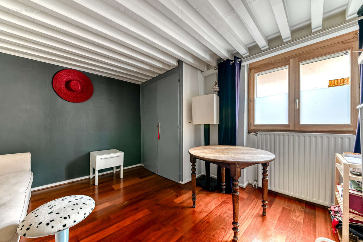 Appartement à SAINTE-FOY-LES-LYON