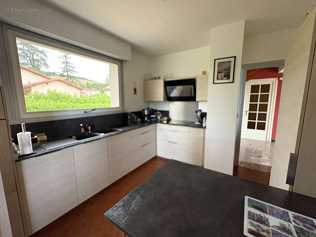 Maison à PONTCHARRA-SUR-TURDINE