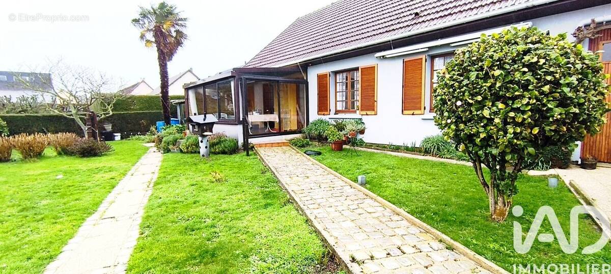 Photo 1 - Maison à QUERQUEVILLE