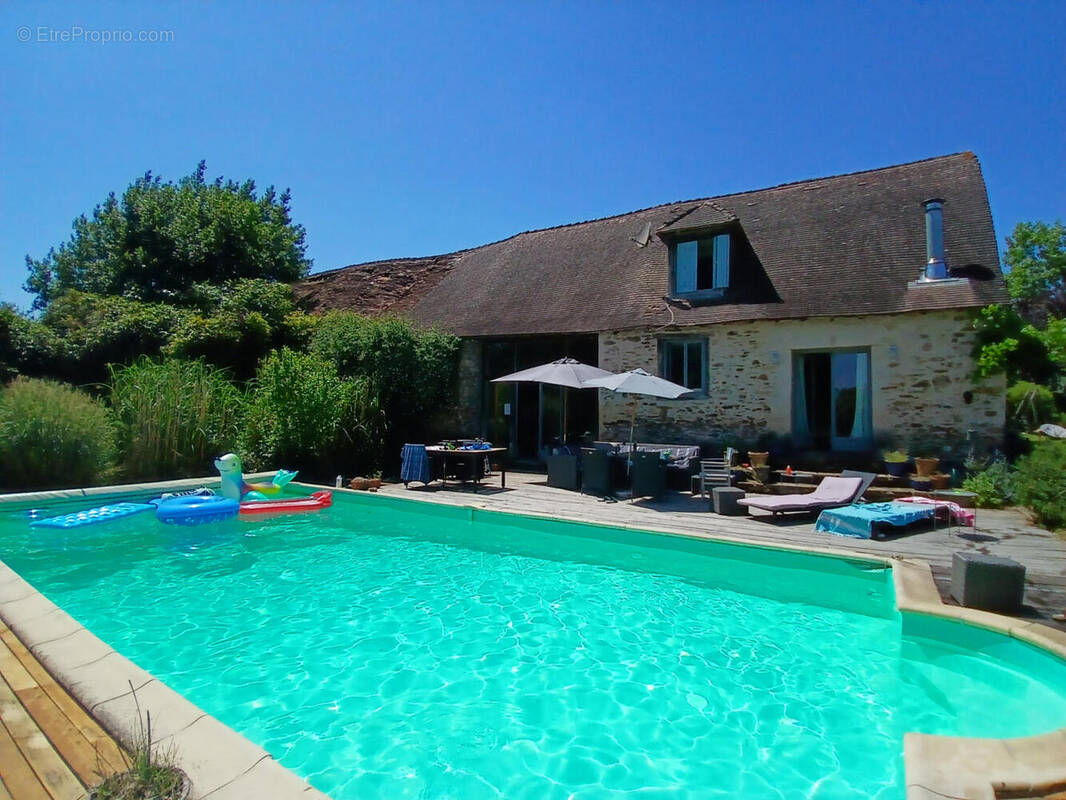 Dordogne house for sale with pool - Maison à JUMILHAC-LE-GRAND