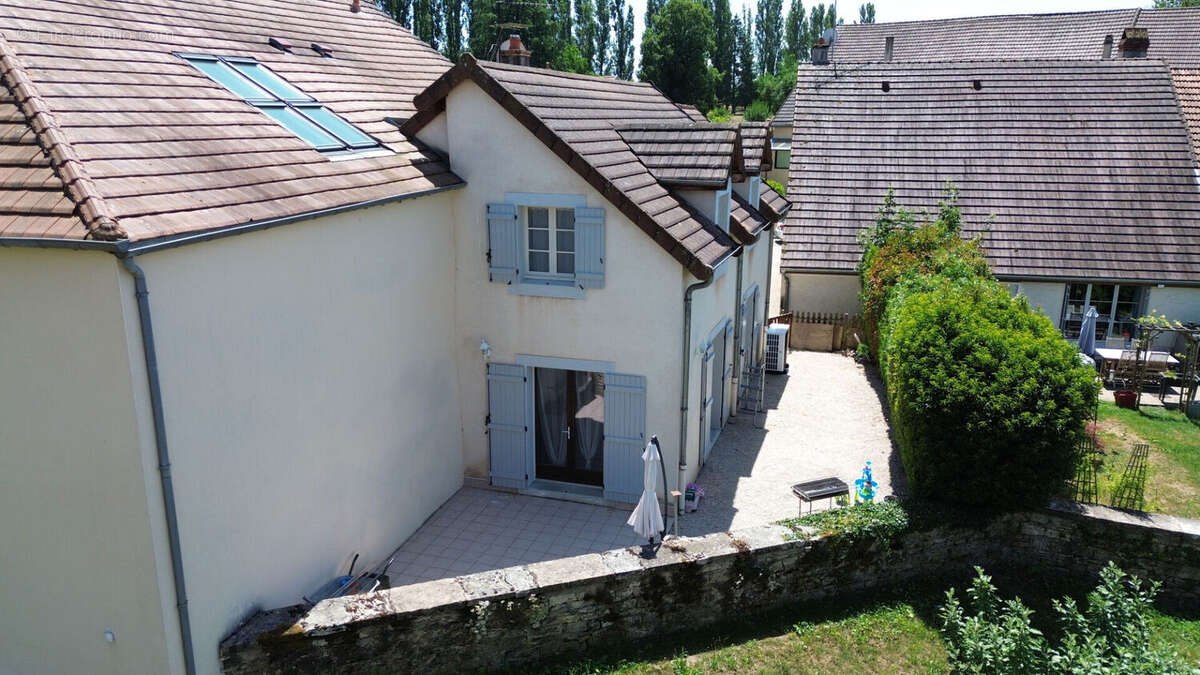 Maison Chevigny 4 pièce(s) 125 m2 - photo 10