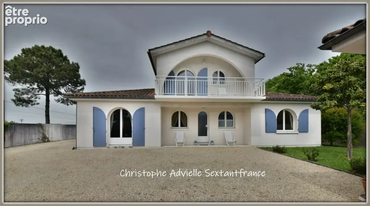 Maison 5 pièces 155 m² · à Yvrac · 155 m² · 562 000 €