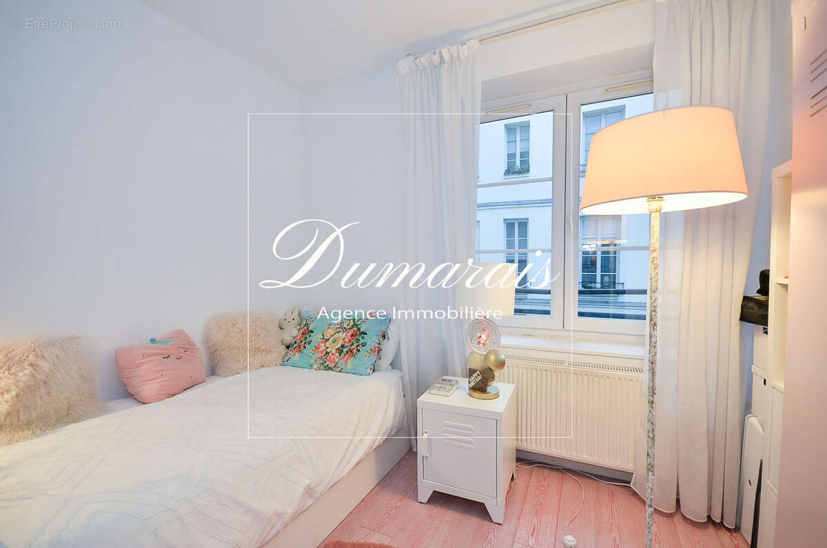 Appartement à PARIS-4E