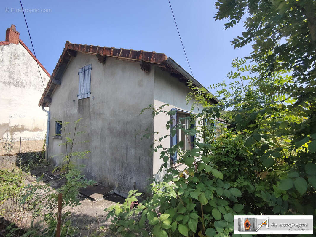 Maison à SAINT-ELOY-LES-MINES