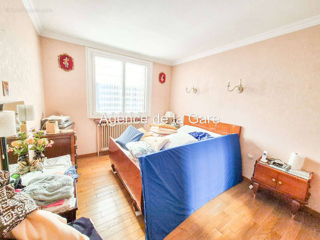 Maison à CARRIERES-SUR-SEINE