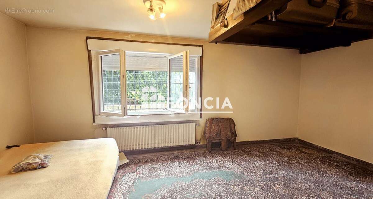 Appartement à AUBERVILLIERS