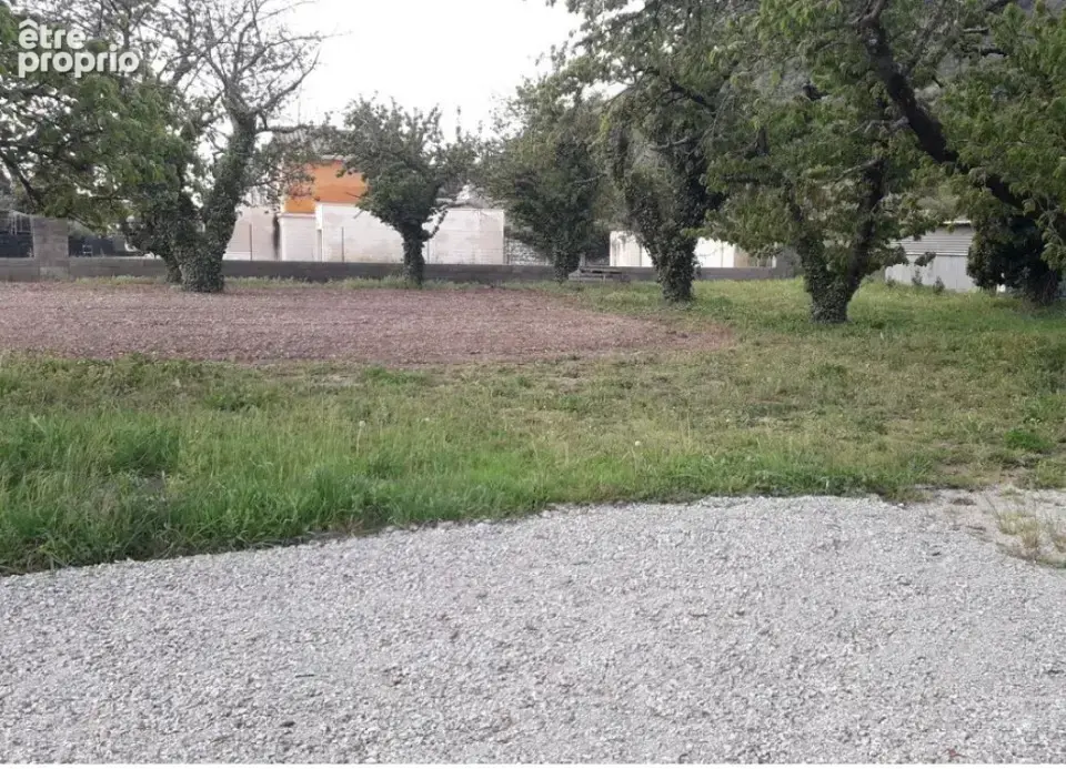 Photo Terrain à Guilherand-Granges au prix de 159 000€